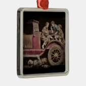 1920のガールオート整備士 メタルオーナメント (右)