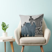 1920年のサーカスの青い象の行進 クッション (椅子)