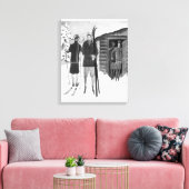 1920年代のおしゃれ女性のスキー旅行BW キャンバスプリント (インサイチュ (リビング))