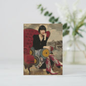 1920年代のカラフルな曼荼羅スカートとブーツの女性 ポストカード (スタンド正面)