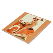 1920年代の女性、車と犬 タイル (側面)