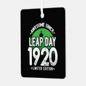 1920素晴らし年閏年日以後2月29誕生日 メタルオーナメント (正面左)