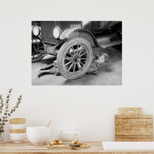 1920s女性車整備士 ポスター (キッチン)