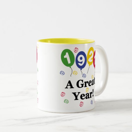 1921年すばらしい年の誕生日 ツートーンマグカップ (正面右)