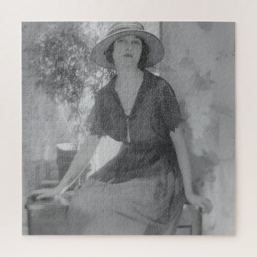1921年ヴォーグの写真 女優ジネヴィーヴ・トビン ジグソーパズル (縦)
