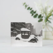 1922年の雪に埋もれたモデルT ポストカード (スタンド正面)