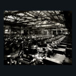 1925 Testing Automobile Motors ポスター<br><div class="desc">1925 vintage photograph depicting men at work testing motors within an American automobile factory.</div>