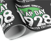 1928素晴らし年閏年日以後2月29誕生日 ラッピングペーパー (ロールコーナー)