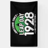 1928素晴らし年閏年日以後2月29誕生日 横断幕 (縦)