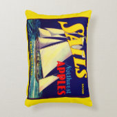 1930sセイルズノースウェストアップルクラートラベルプリント アクセントクッション (正面(垂直))