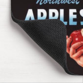 1930s心配しないでブランドのリンゴ果輪生ラベル マウスパッド (コーナー)