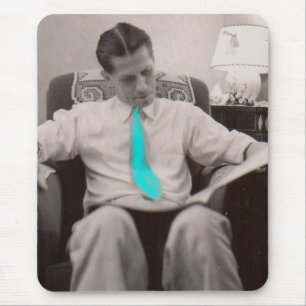 1930s reading the paper マウスパッド