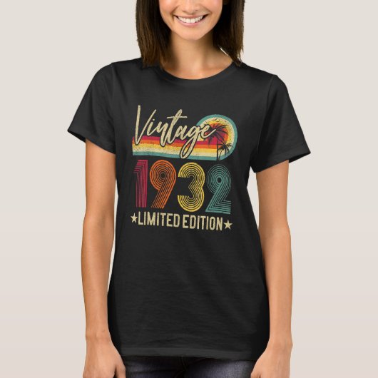 1932年90誕生日90歳Gag Tシャツ (正面)