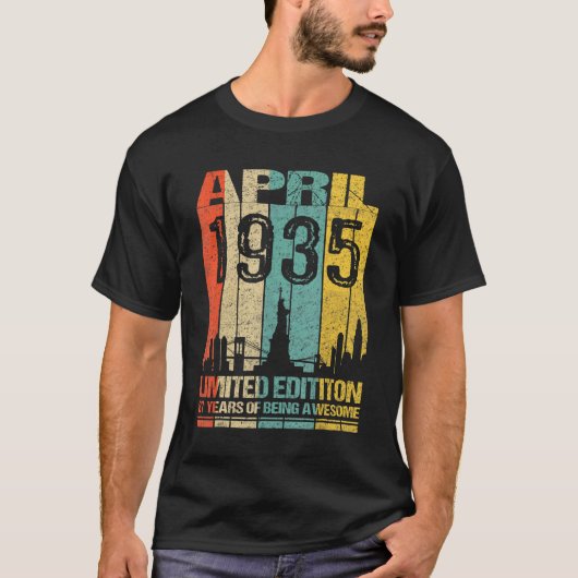 1935素晴らし年4月87日誕生日ヴィンテージRet Tシャツ (正面)