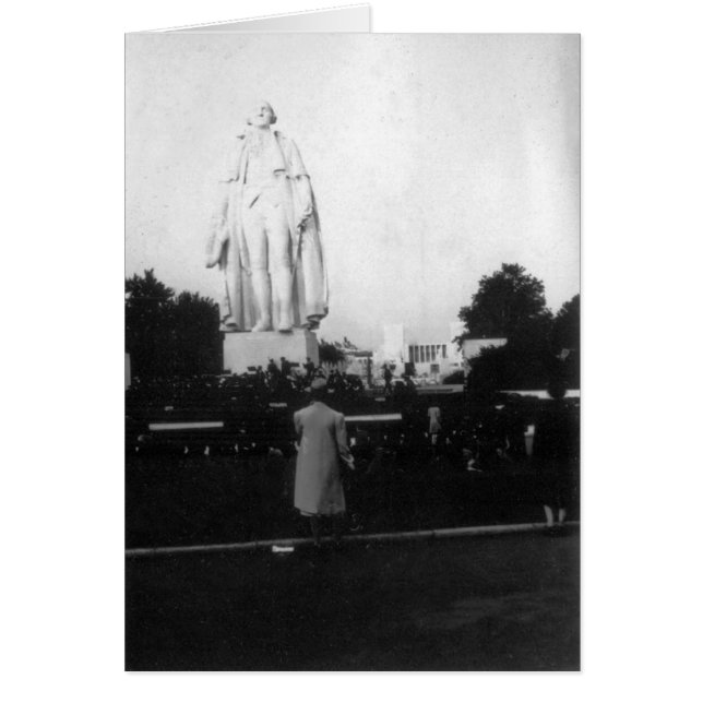 1939年の万国博覧会の彫像 (正面)
