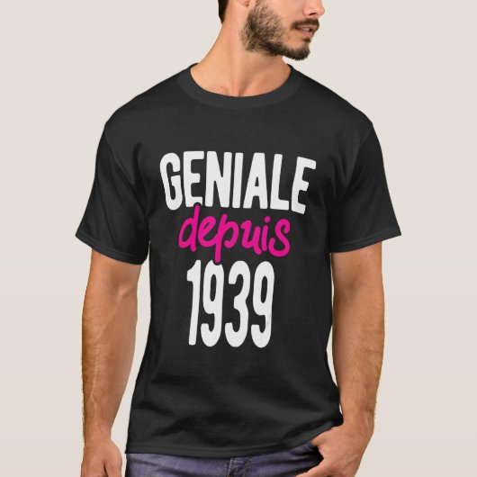 1939年以来の82誕生日素晴らしユーモア Tシャツ (正面)