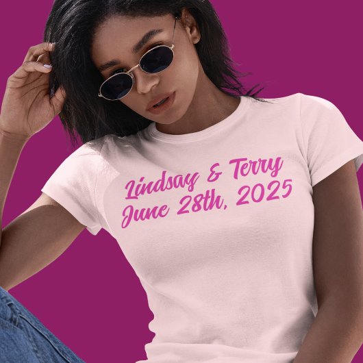 1940年代のエキゾチックなマゼンタの花嫁 Tシャツ