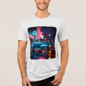 1940年代のクラシックカーとネオンの輝き トライブレンドTシャツ (正面)