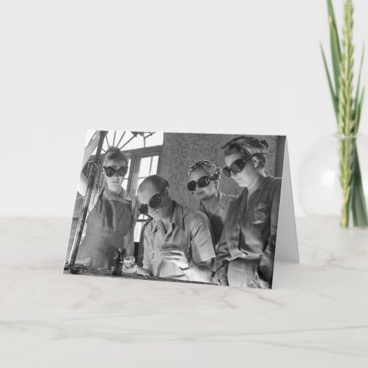 1940年代、第二次世界大戦で女性が歓迎 カード (正面)