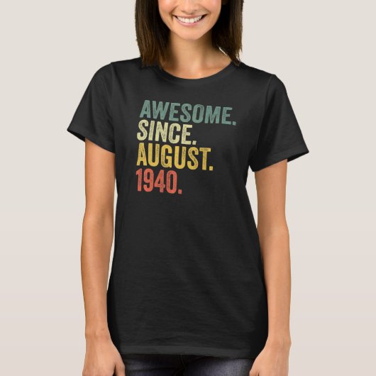 1940年82年素晴らし以威厳がある来82番目の誕生日 Tシャツ (正面)