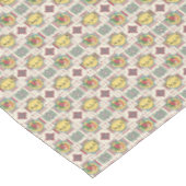 1940sキッチンパターン（黄色のティーポット付き52インチx 70インチ） テーブルクロス (アングル)