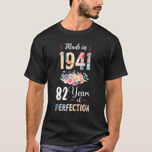 1941年に作られたフローラ82歳82誕生日ギフト Tシャツ (正面)