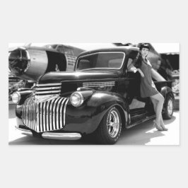 1941 Chevyピックアップ改造トラックピンアップガール 長方形シール