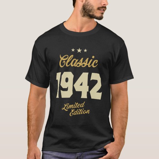 1942クラシック年から81年の強さ! Tシャツ (正面)