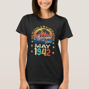 1942年5月から素敵 80歳の誕生日 Tシャツ