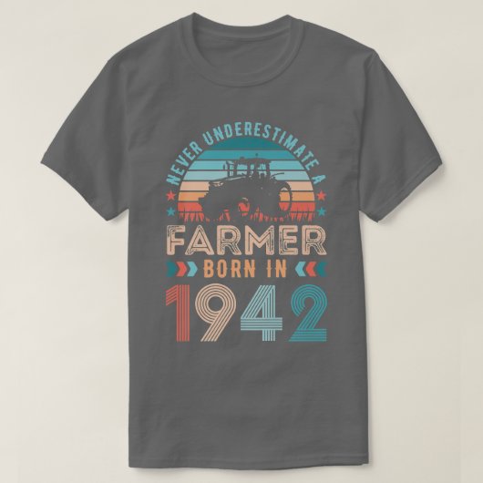 1942生まれ年の農家農業ギフト80誕生日 Tシャツ (デザイン正面)