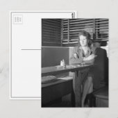 1943年、バーにいるひとりの女の子 ポストカード (正面/裏面)