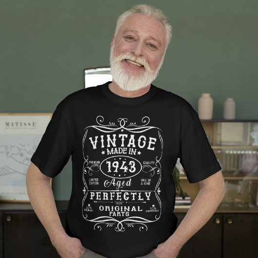 1943生まれ年のヴィンテージ81誕生日ギフト Tシャツ