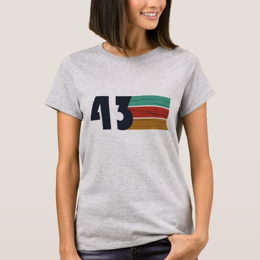 1943生まれ年のヴィンテージ Tシャツ (正面)