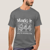 1944人の誕生日のための完全さのTシャツに老化させて Tシャツ (正面)