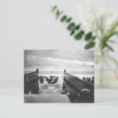 1944年D-Dayノルマンディー・オマハビーチ ポストカード (スタンド正面)