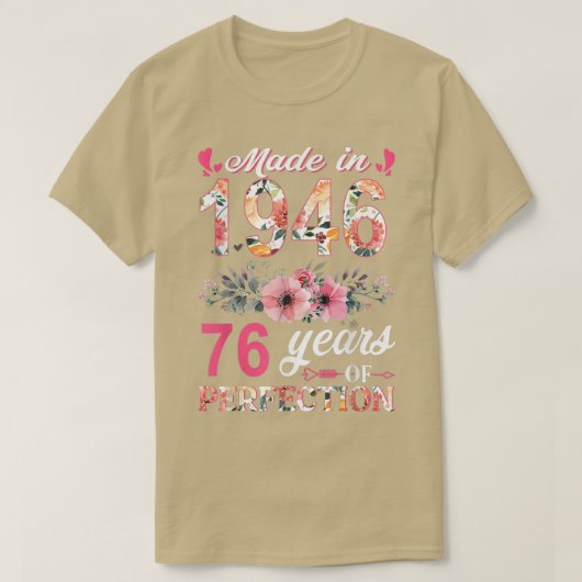 1946年に作られたフローラ76歳76誕生日ギフト Tシャツ (デザイン正面)