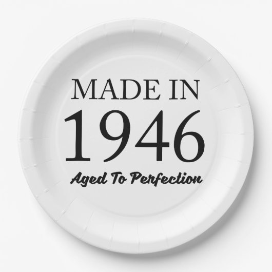 1946年に作られる ペーパープレート (正面)
