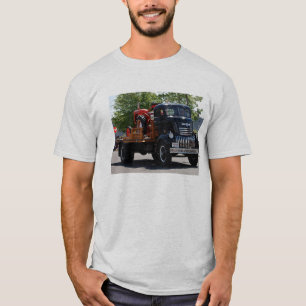 1946年のシボレーのトラックのワイシャツ Tシャツ
