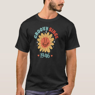 1946年以来のGroovy誕生日ヒッピースタイルレトロSunf Tシャツ