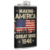 1946年以来アメリカを偉大に 76歳の誕生日を祝おう レトロ フラスク (右)