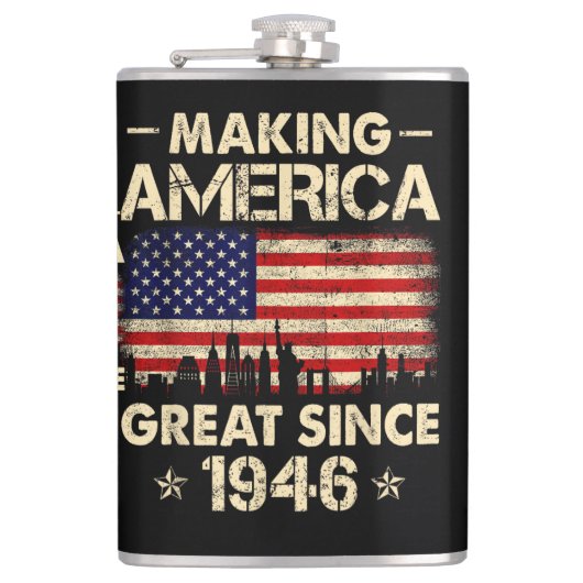 1946年以来アメリカを偉大に 76歳の誕生日を祝おう レトロ フラスク (正面)