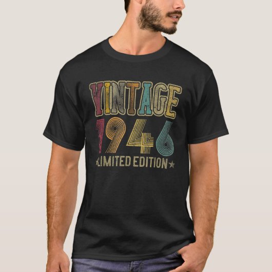 1946年生まれギフトのための80年代レトロギフトデザイン 80 Tシャツ (正面)