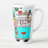 1950年代のカップルがダイナーで手を握り カフェラテマグ (右)