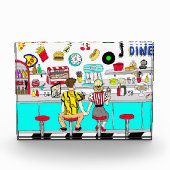 1950年代のカップルがダイナーで手を握り フォトブロック (正面)