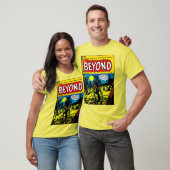 1950年代のホラーコミックTシャツ「The BEYOND」 Tシャツ (ユニセックス)