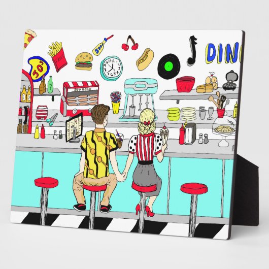 1950年代夫婦がダイナーで手をつなぐ   フォトプラーク (側面)