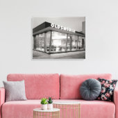 1950年、ミッドセンチュリー自動車販売店。 キャンバスプリント (インサイチュ (リビング))