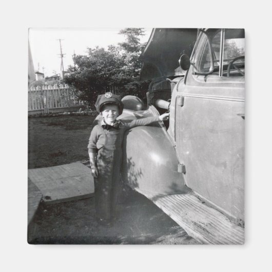 1950sレトロガソリンスタンド付き添い人 マグネット (正面)