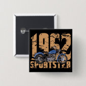 1952スポーツスター 缶バッジ (正面&裏面)