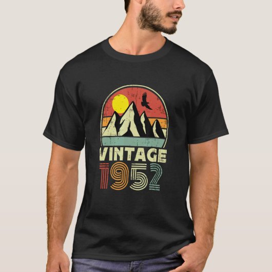 1952年生まれのバースデー ヴィンテージ Tシャツ (正面)